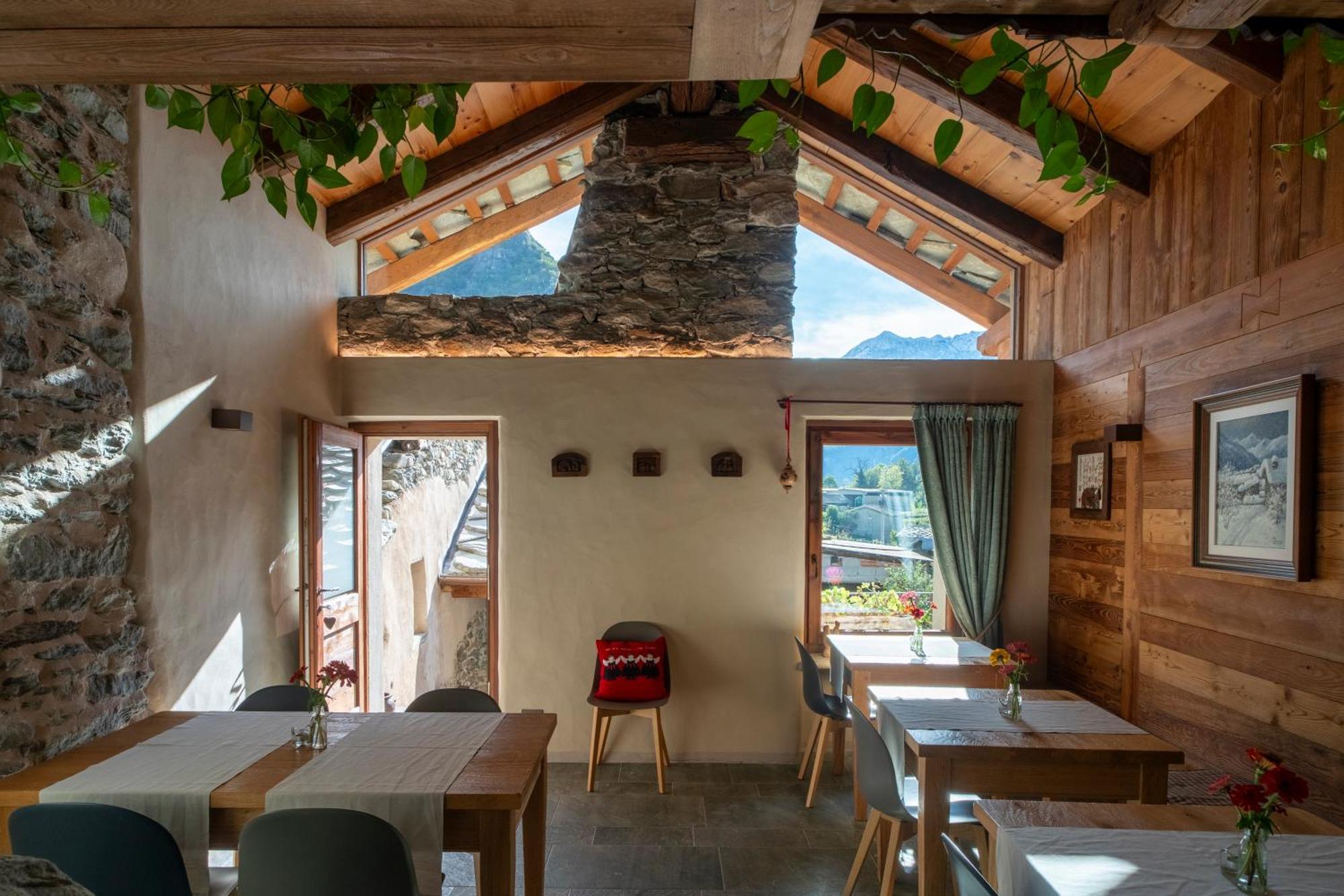 Au Coeur Du Village Chambres D'Hotes & Spa 阿纳德 外观 照片