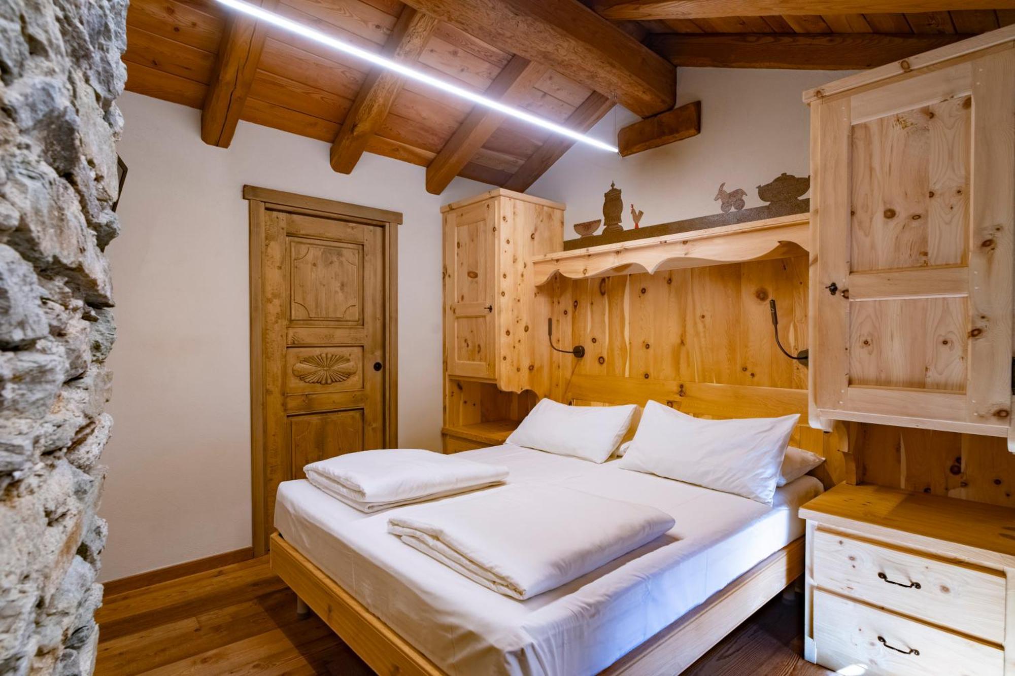 Au Coeur Du Village Chambres D'Hotes & Spa 阿纳德 外观 照片