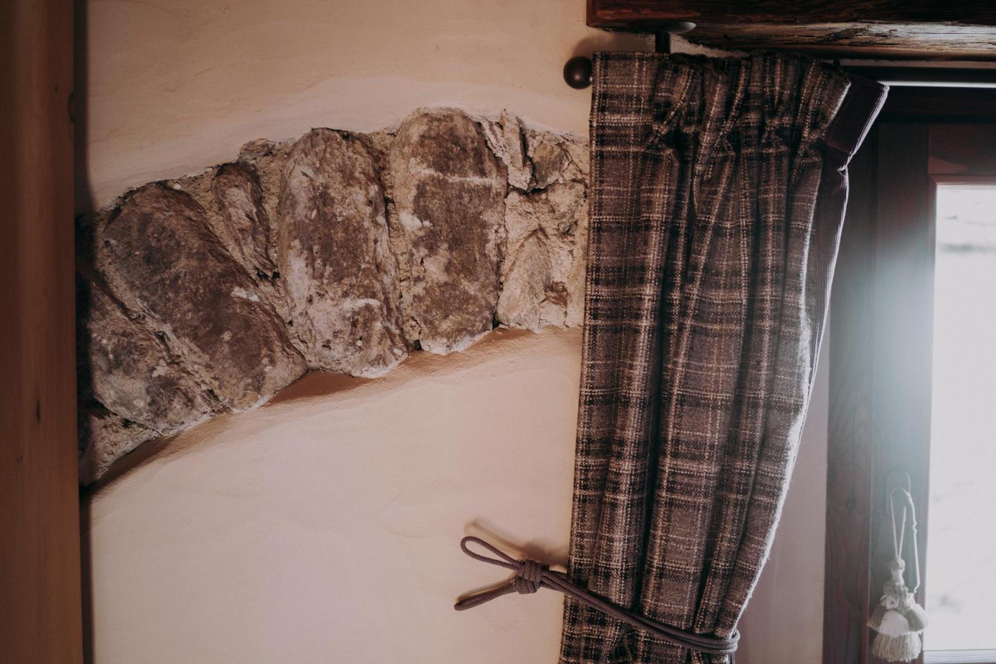 Au Coeur Du Village Chambres D'Hotes & Spa 阿纳德 外观 照片