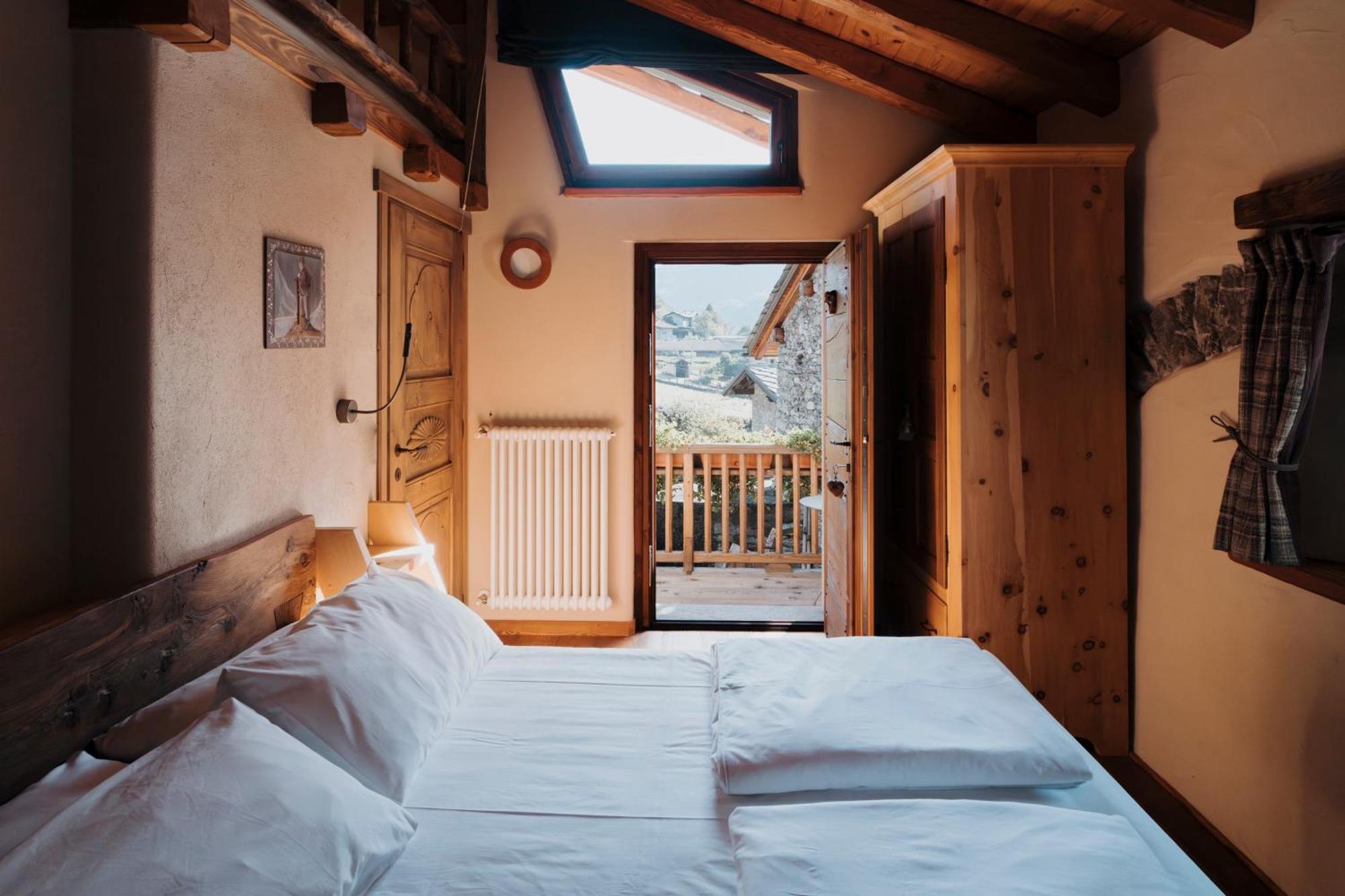 Au Coeur Du Village Chambres D'Hotes & Spa 阿纳德 外观 照片