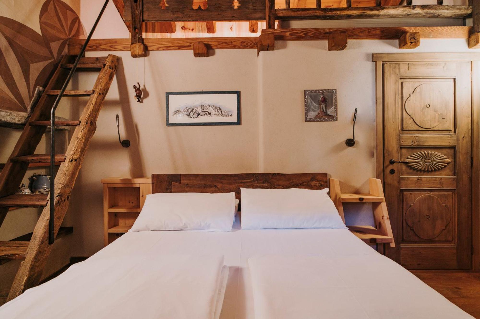 Au Coeur Du Village Chambres D'Hotes & Spa 阿纳德 外观 照片