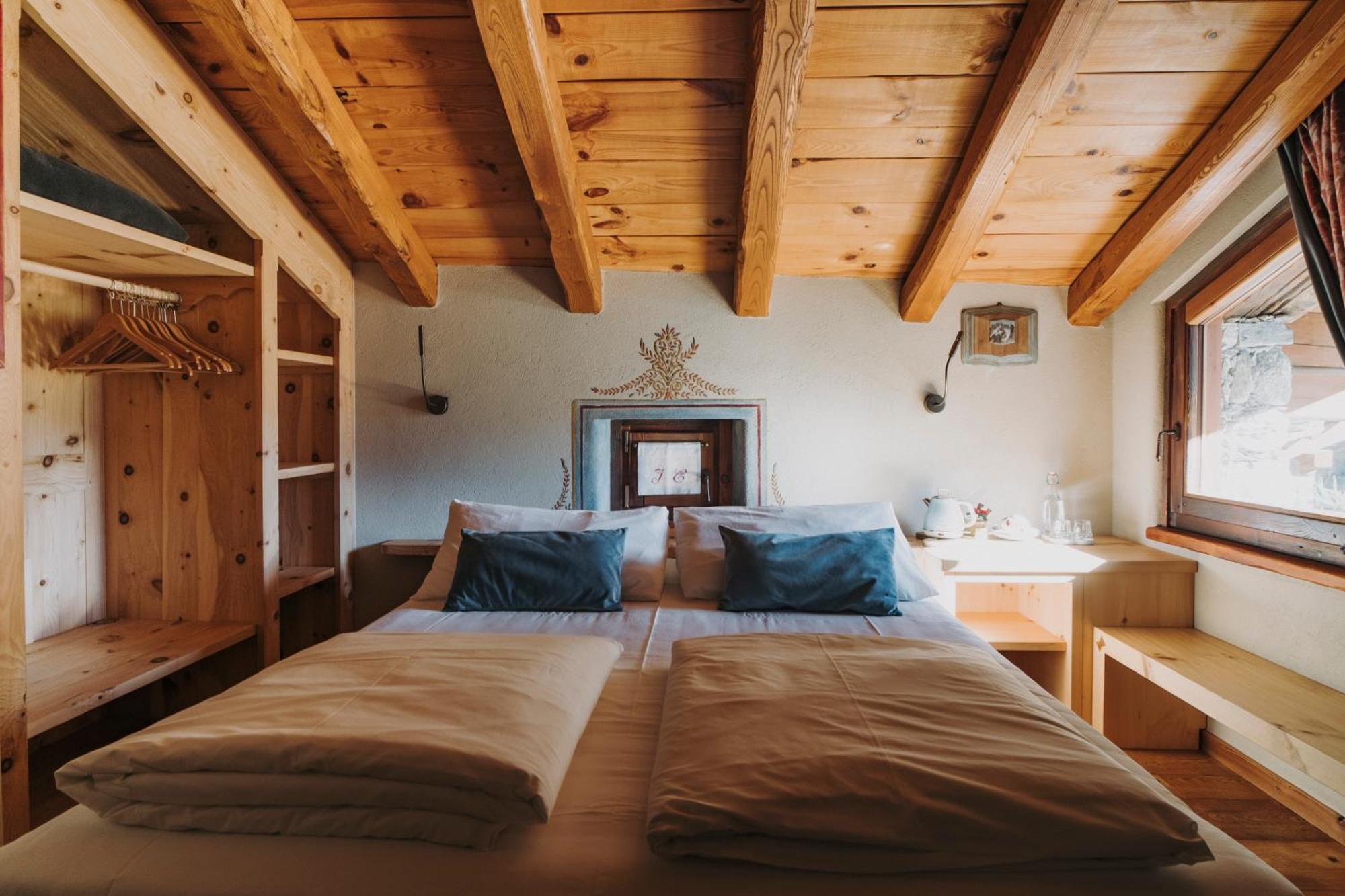 Au Coeur Du Village Chambres D'Hotes & Spa 阿纳德 外观 照片