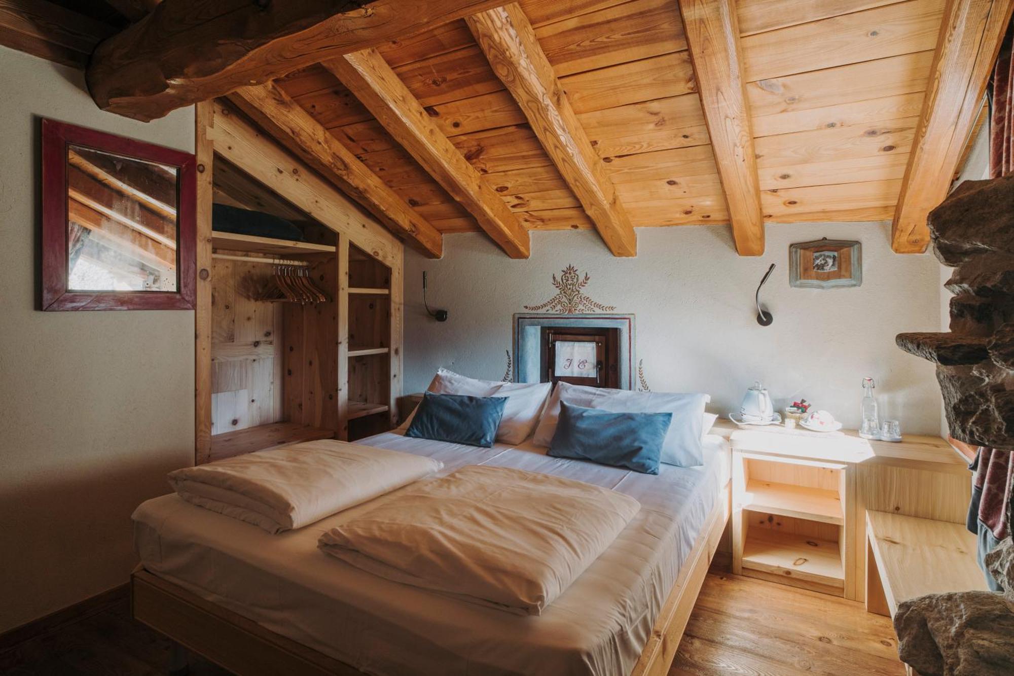 Au Coeur Du Village Chambres D'Hotes & Spa 阿纳德 外观 照片