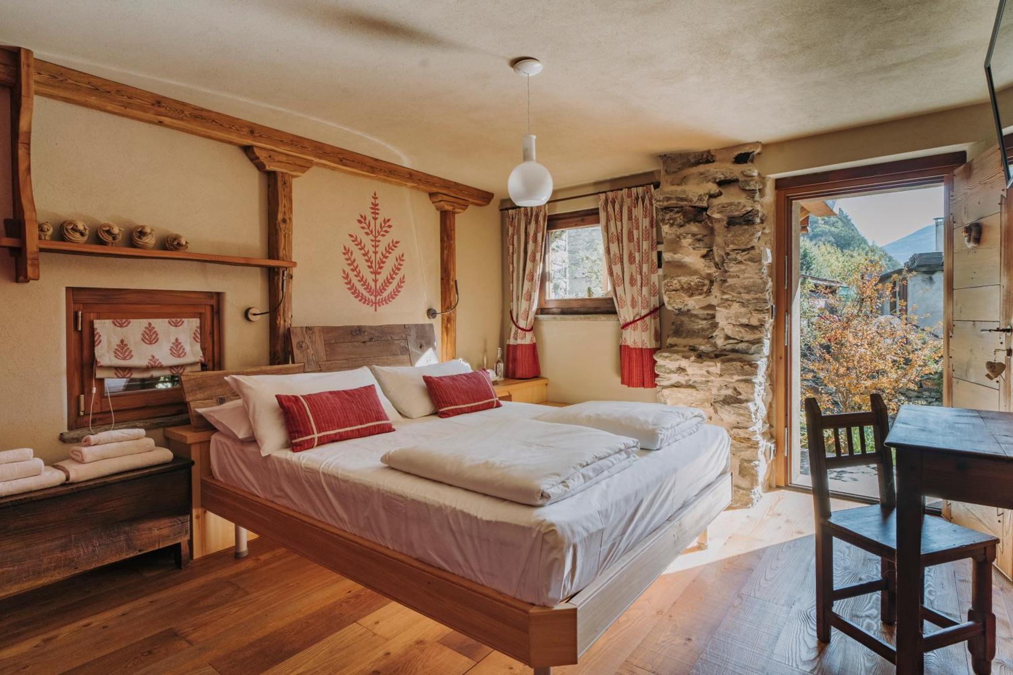 Au Coeur Du Village Chambres D'Hotes & Spa 阿纳德 外观 照片