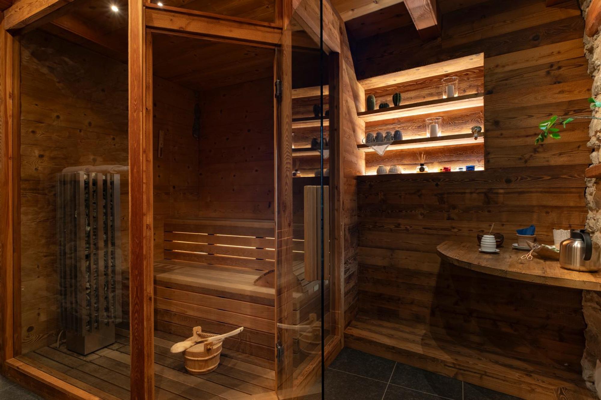 Au Coeur Du Village Chambres D'Hotes & Spa 阿纳德 外观 照片