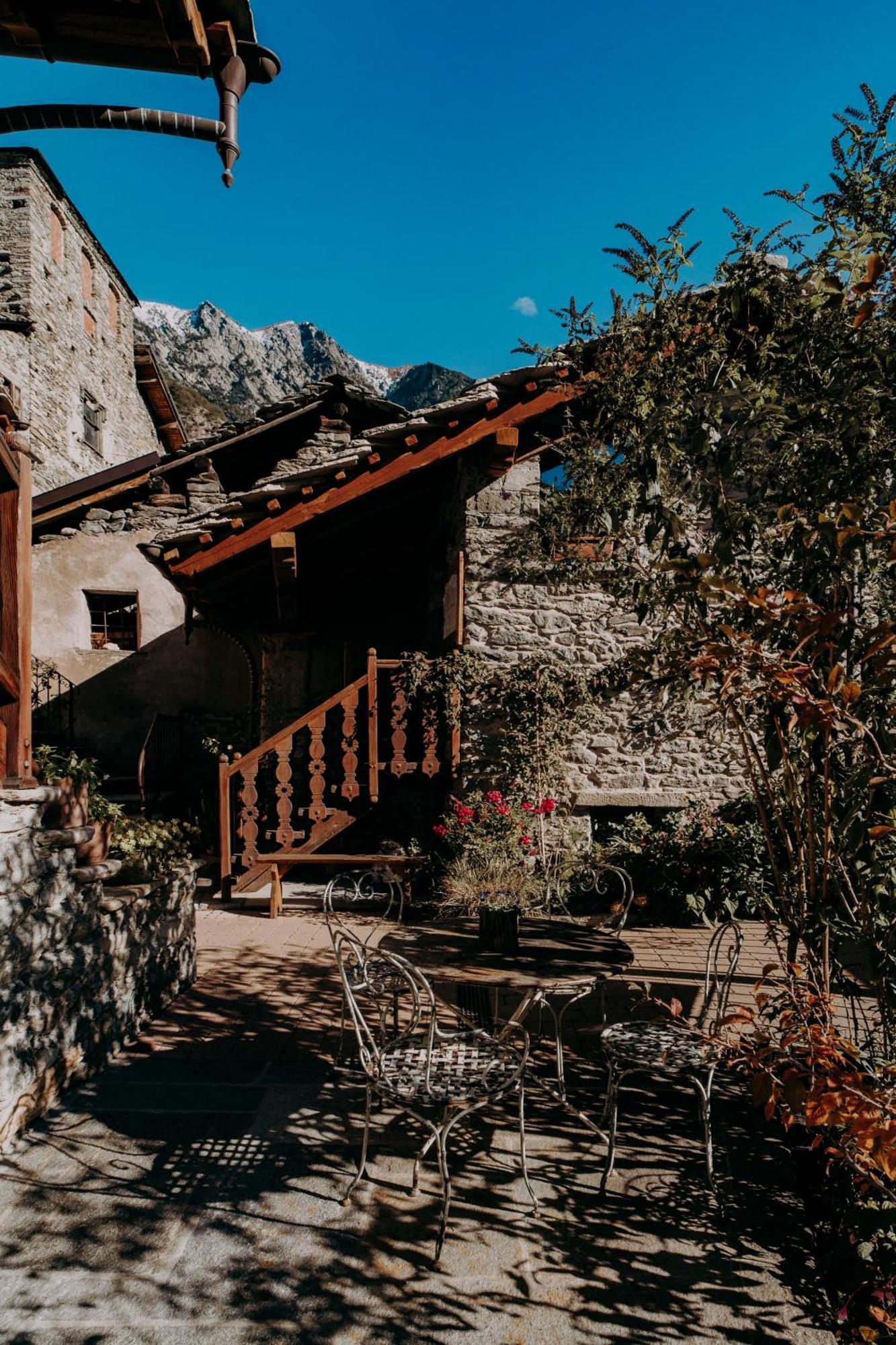 Au Coeur Du Village Chambres D'Hotes & Spa 阿纳德 外观 照片
