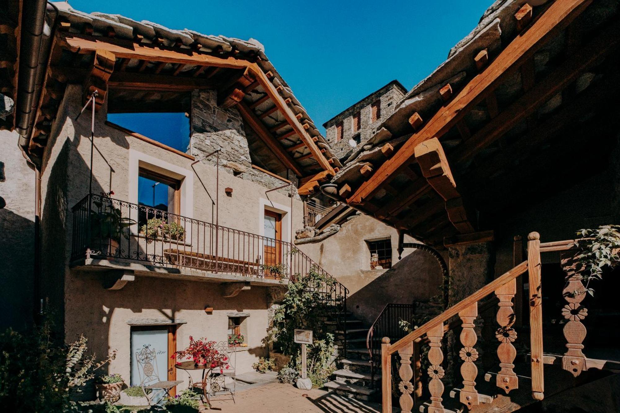 Au Coeur Du Village Chambres D'Hotes & Spa 阿纳德 外观 照片